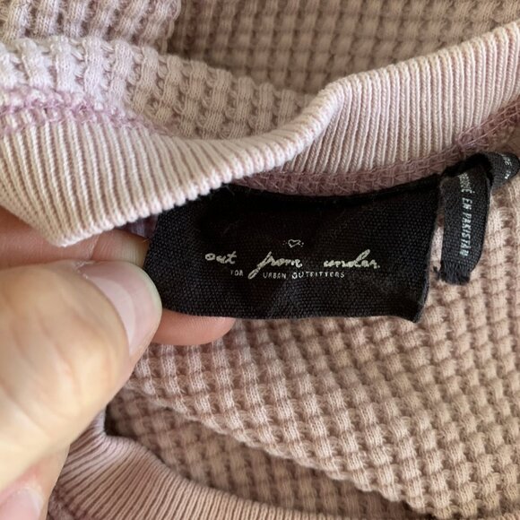 Out From Under Urban Outfitters Sweater XS Pink Knit Soft Cozy Cottagecore - Picture 4 of 6